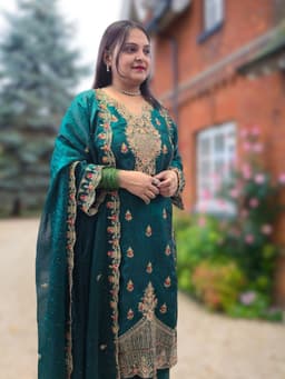 SRIIVA Women Silk Blend Kurta Palazzo Dupatta Set - Thumbnail 1