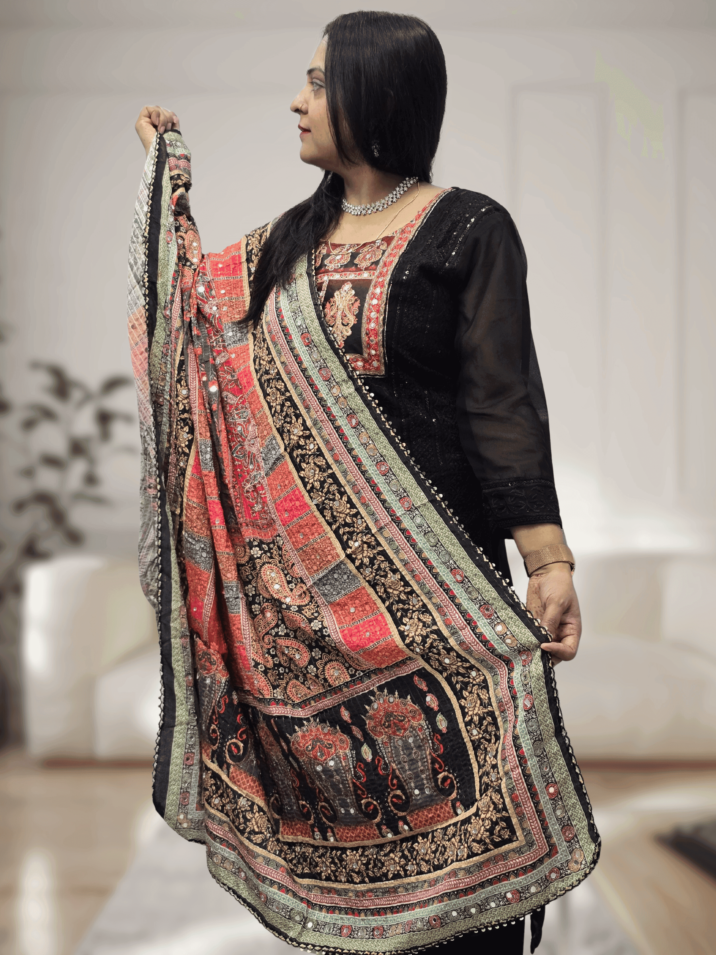 SRIIVA Women Georgette Kurta Pant Dupatta Set