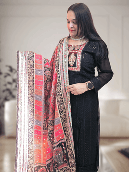 SRIIVA Women Georgette Kurta Pant Dupatta Set - Thumbnail 2