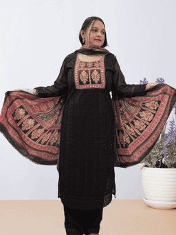 SRIIVA Women Georgette Kurta Pant Dupatta Set - Thumbnail 4