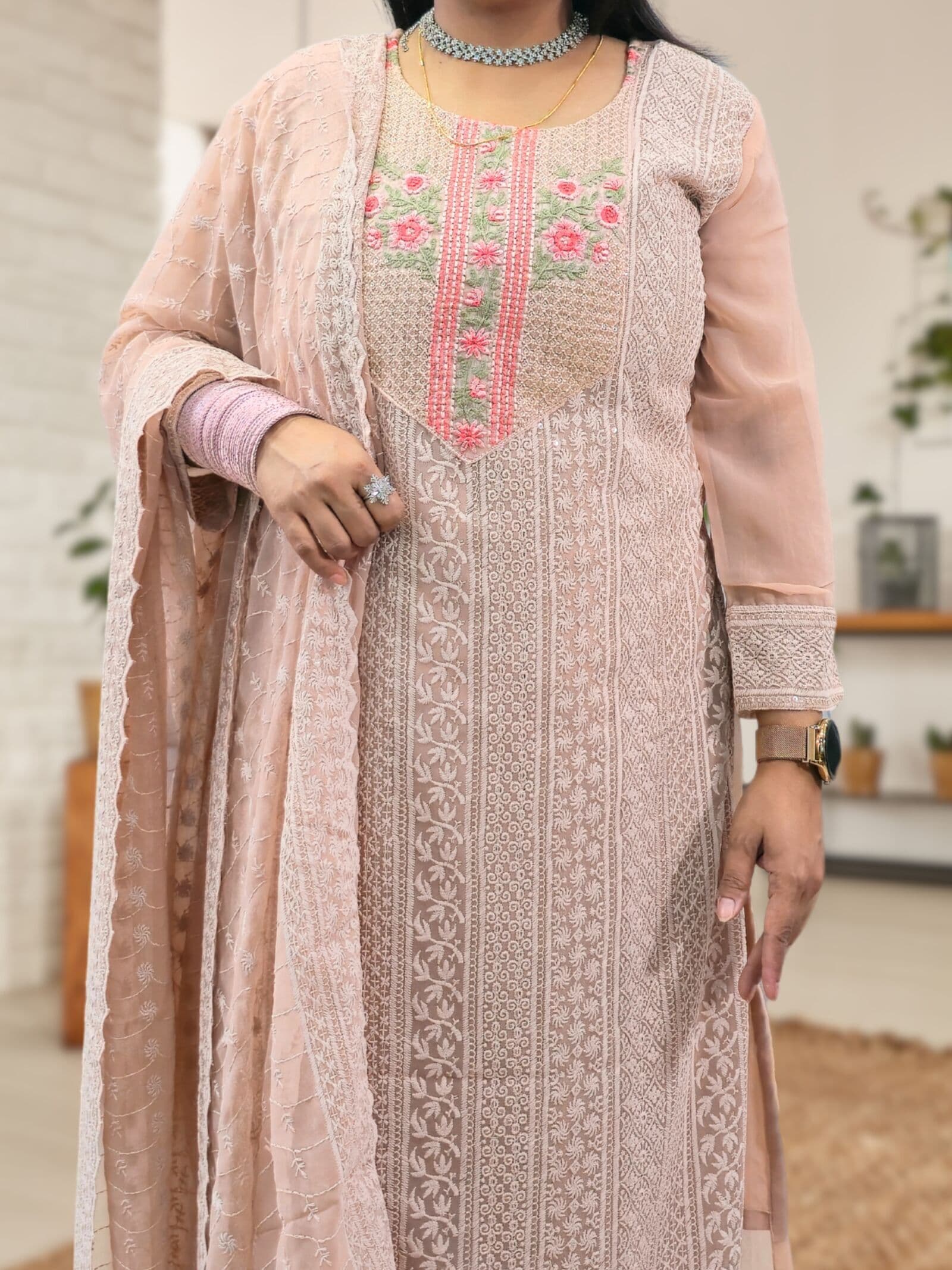 SRIIVA Women Georgette Kurta Pant Dupatta Set