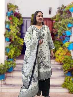 SRIIVA Women Muslin, Pure Cotton Kurta Pant Dupatta Set - Thumbnail 2