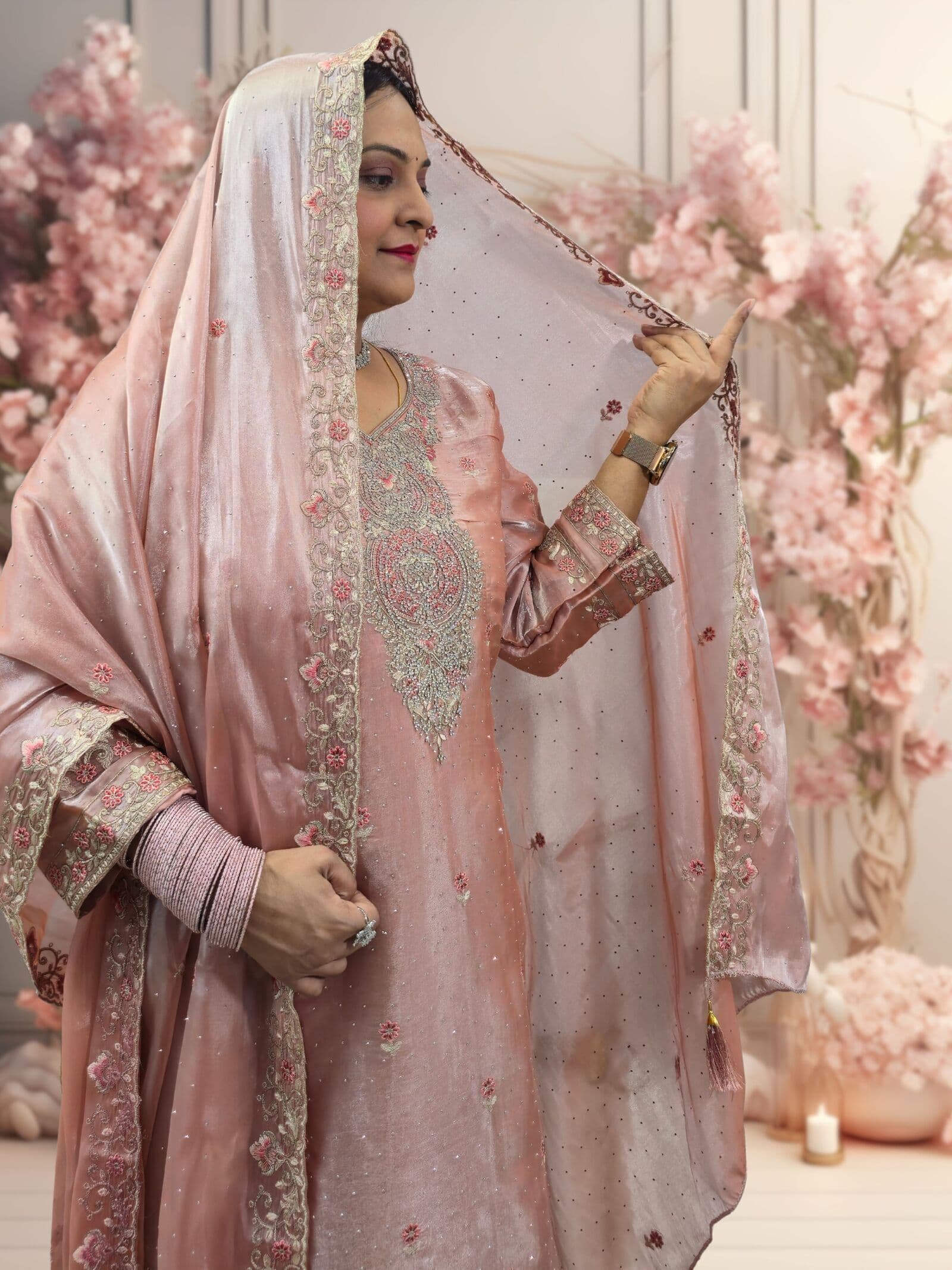 SRIIVA Women Silk Blend Kurta Pant Dupatta Set