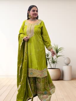 SRIIVA Women Pure Silk Kurta Sharara Dupatta Set (Apple Green) - Thumbnail 3